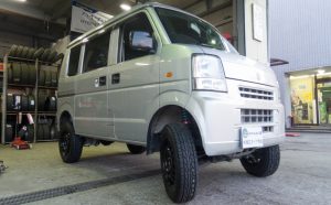 エブリィにダンロップのグラントレックAT3を装着しました[175/80R15]