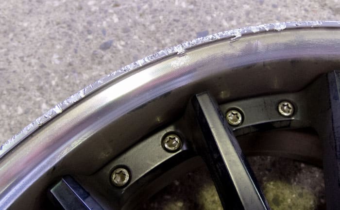 ホイール 川越 修理 埼玉県内 タイヤ