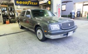 センチュリーにおすすめ！グッドイヤーのEAGLE LS EXEを装着しました[225/60R16]