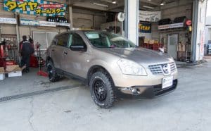 日産デュアリスにおすすめ！MLJのデイトナSSスチールホイールとBFグッドリッチのALL-TERRAIN T/A KO2を装着しました[215/70R16]