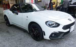 アバルト スパイダーにおすすめ！グッドイヤー アイスナビ7を装着しました［205/45R17］