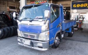 三菱のキャンターにおすすめ！ ヨコハマタイヤのTY285、LT151Rを装着しました。[205/65R16]