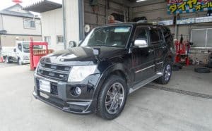 三菱 パジェロにオススメ！レクサーニのLX-THIRTYを装着しました。[285/50R20]